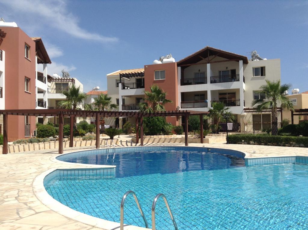 Adriana Holiday Resort Paphos Ngoại thất bức ảnh