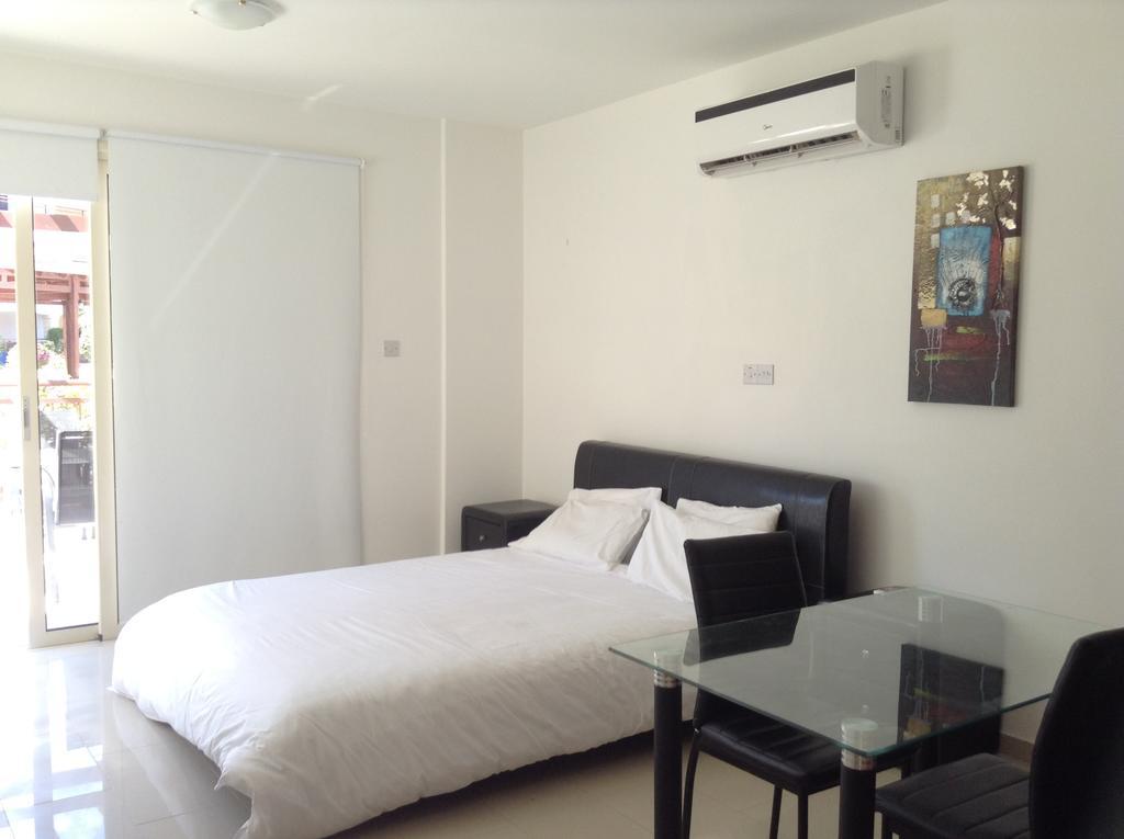 Adriana Holiday Resort Paphos Phòng bức ảnh