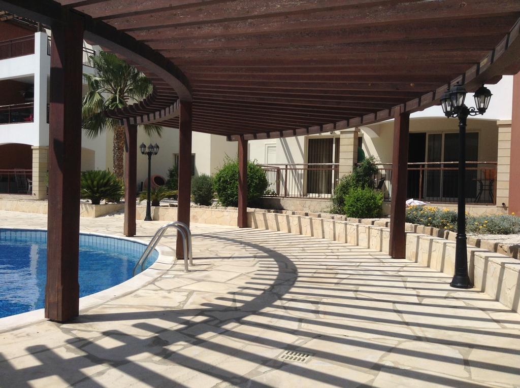 Adriana Holiday Resort Paphos Ngoại thất bức ảnh
