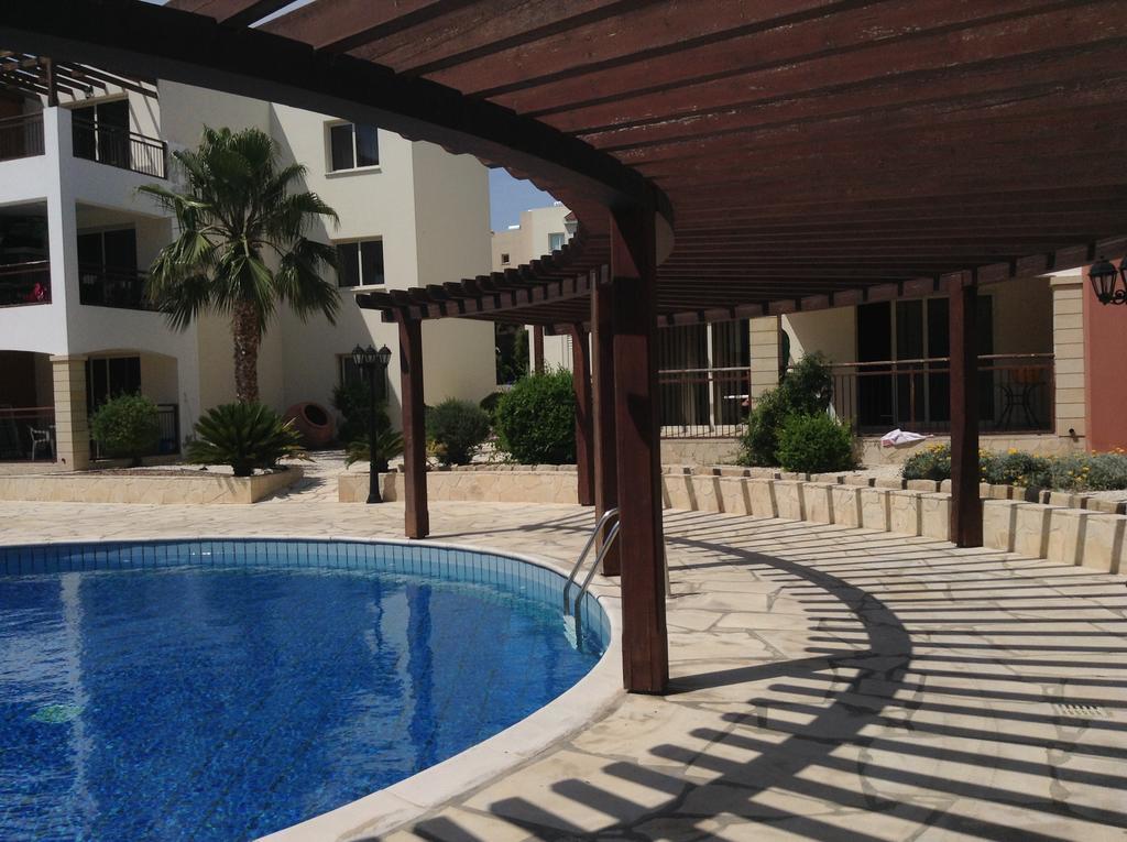 Adriana Holiday Resort Paphos Ngoại thất bức ảnh