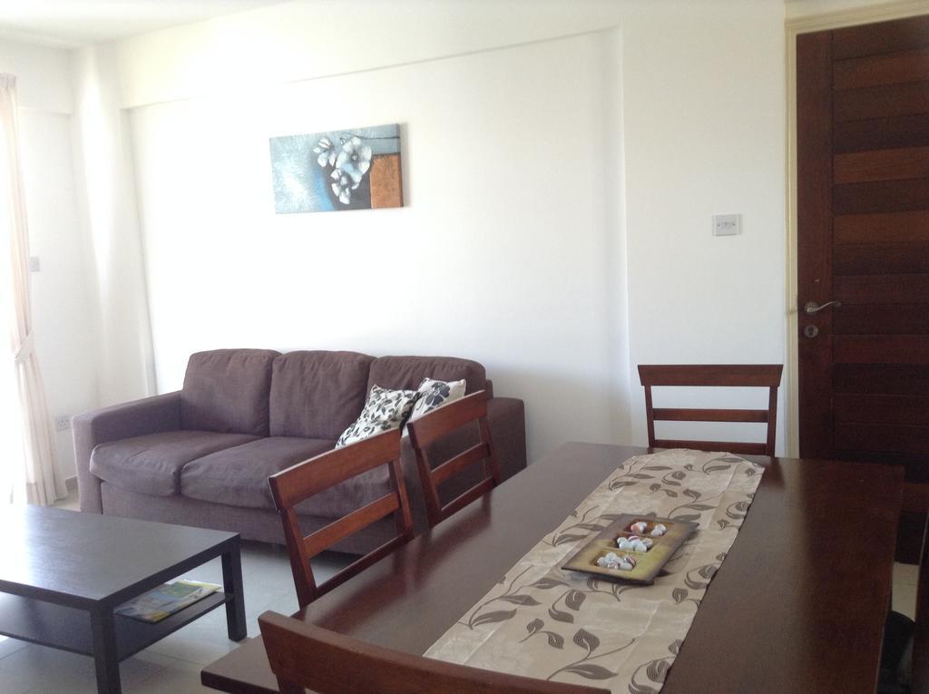 Adriana Holiday Resort Paphos Ngoại thất bức ảnh