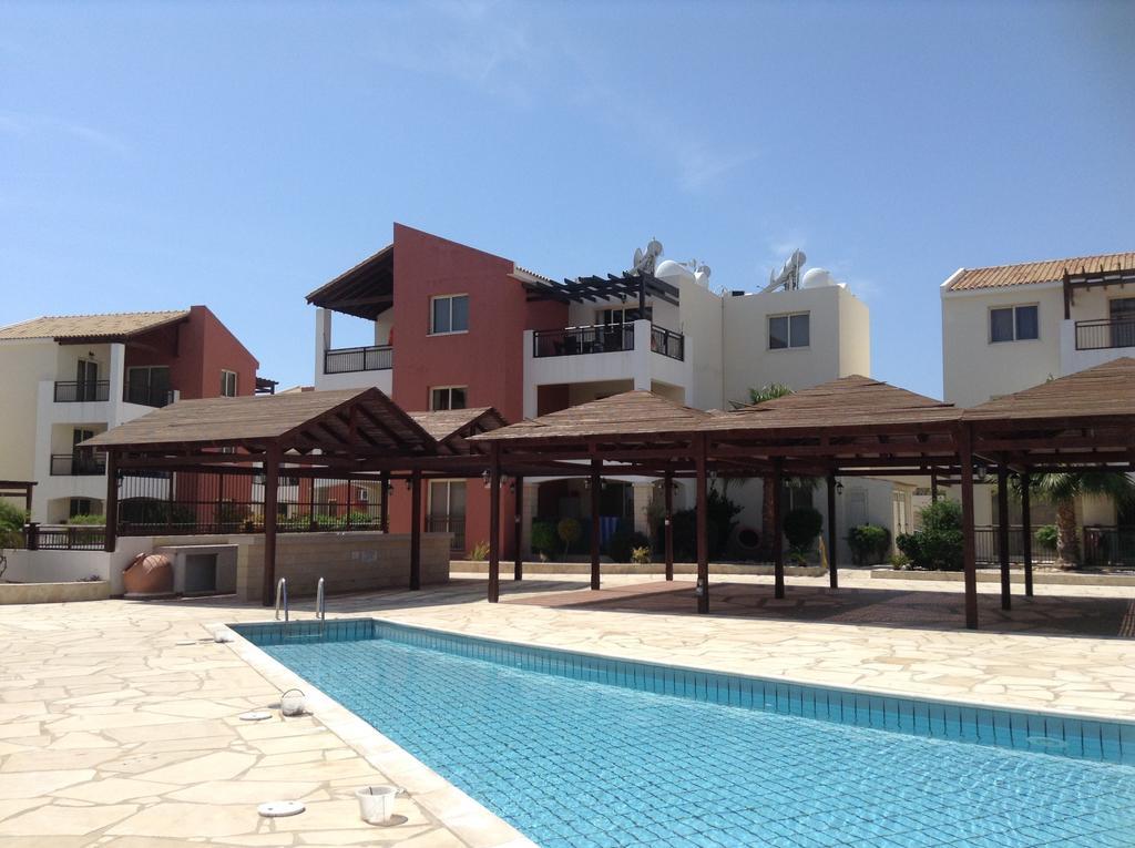 Adriana Holiday Resort Paphos Ngoại thất bức ảnh