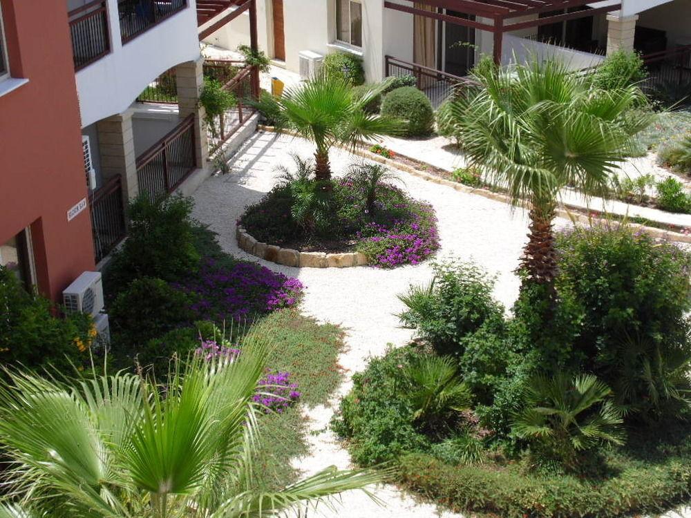 Adriana Holiday Resort Paphos Ngoại thất bức ảnh