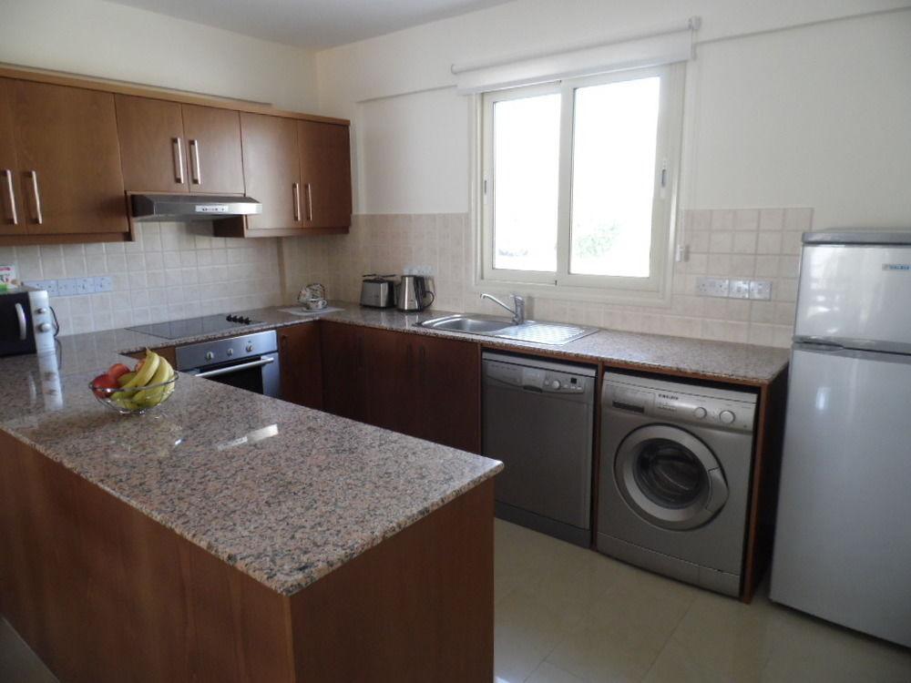 Adriana Holiday Resort Paphos Ngoại thất bức ảnh