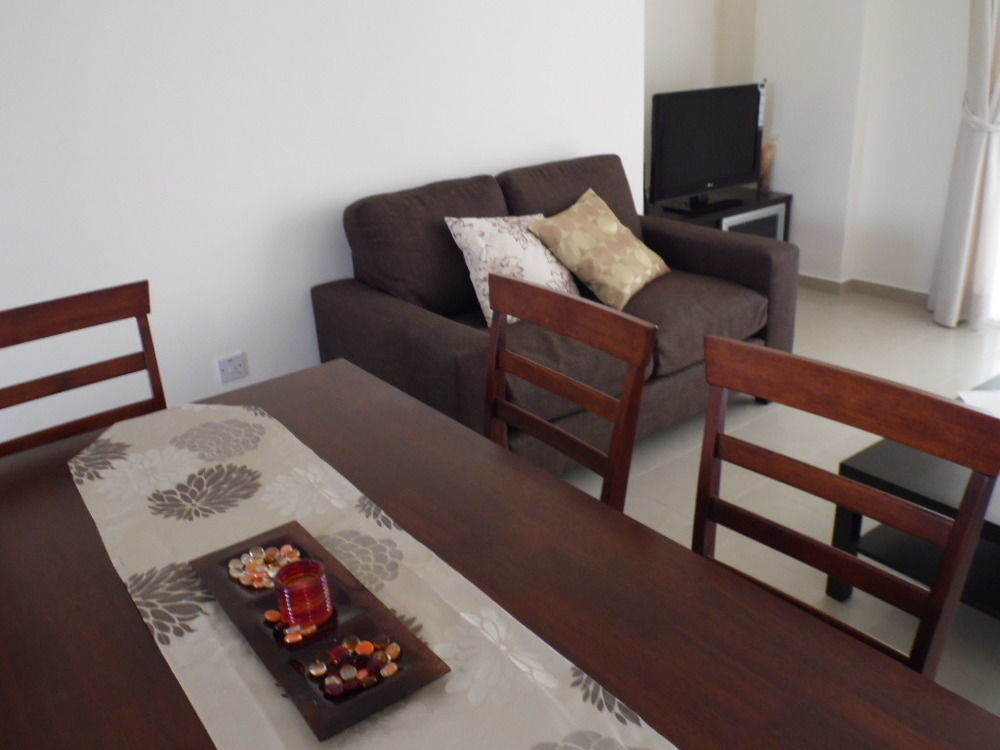 Adriana Holiday Resort Paphos Ngoại thất bức ảnh